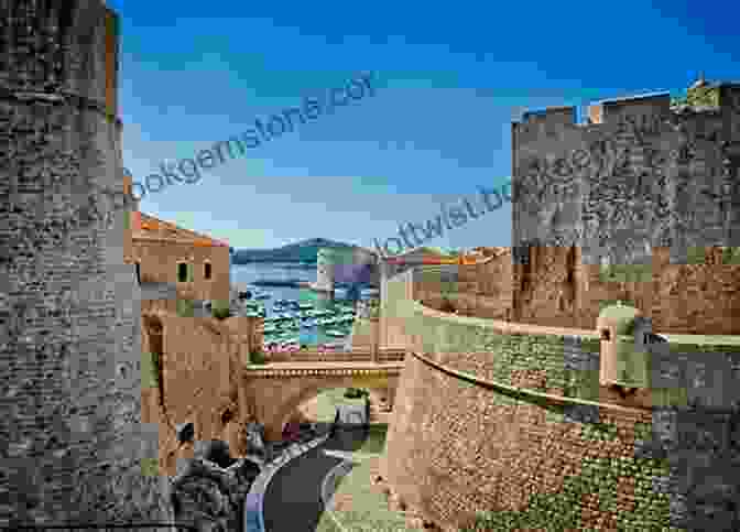 A Panoramic View Of Dubrovnik's Iconic City Walls, A UNESCO World Heritage Site In Croatia. DK Eyewitness Croatia (Travel Guide)